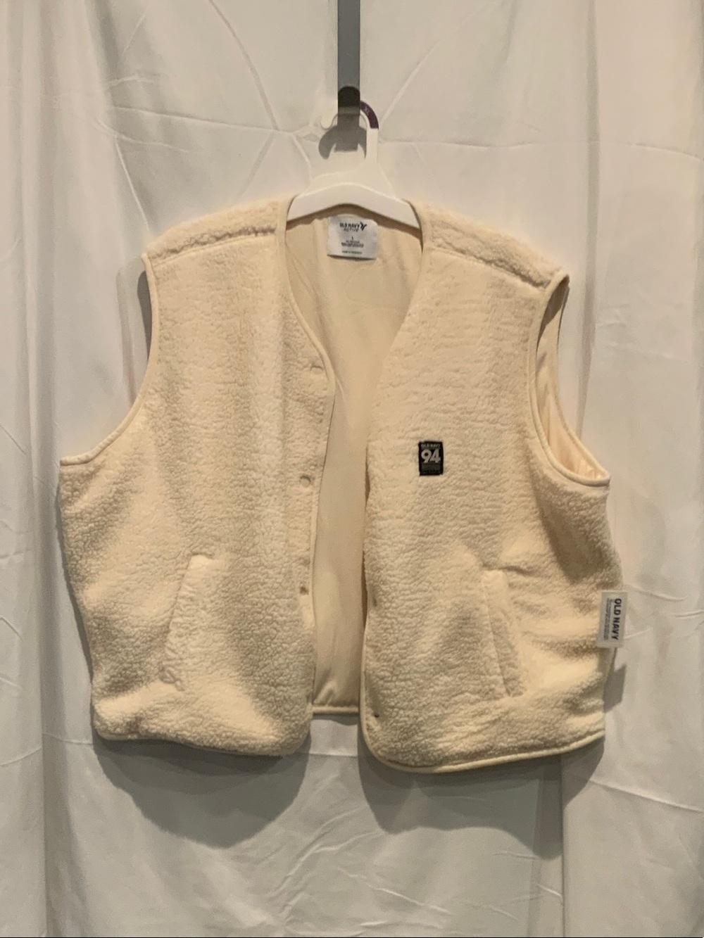 Old Navy Cream Sherpa Snap-Front Vest